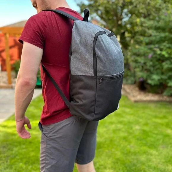 Adidas black back pack - Picture 2 of 4